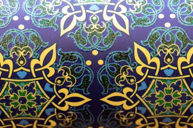 mavi ve sarı doğu deseni