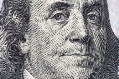  100 dolarlık banknot parçası