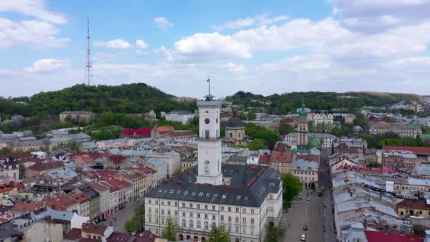 Uitzicht Het Stadhuis Van Lviv Vanaf Drone — Stockvideo