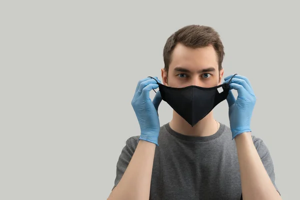 Young European Man Wearing Mask Corona Virus Covid Man Wearing — Stock Photo, Image