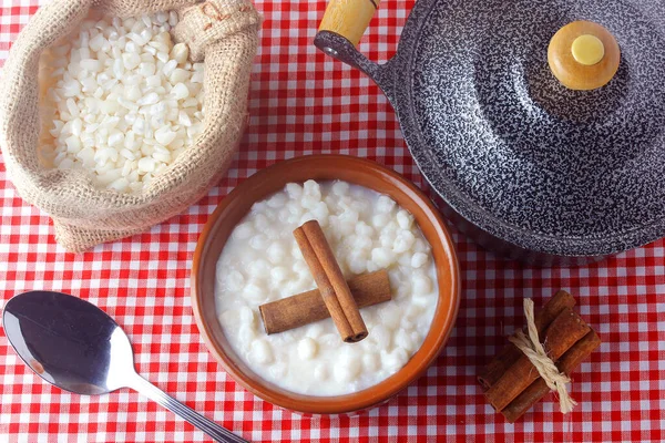 Maíz Blanco Cocido Con Leche Conocida Como Canjica Canjicao Mungunza — Foto de Stock