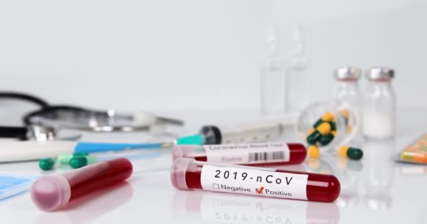 Yakın Çekim Kamera Virüs Testi Araştırması Için Coronavirus Hastalığı Olan — Stok video