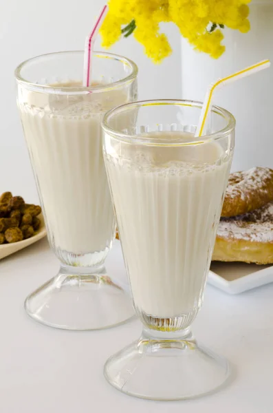 Latte di tigre. Horchata de chufa . — Foto Stock