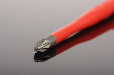 Philips tornavida ucu makro yakın çekim üzerinde siyah ref izole