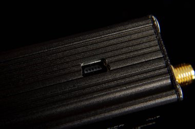 RF aygıtını çalıştırmak için Mini USB bağlantısını kapat