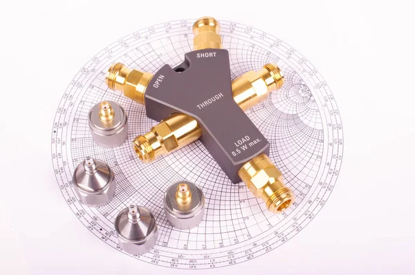 Professzionális Rádiófrekvenciás Elektronikai Vektor Hálózati Analizátor Kalibráló Eszköz Smith Chart — Stock Fotó