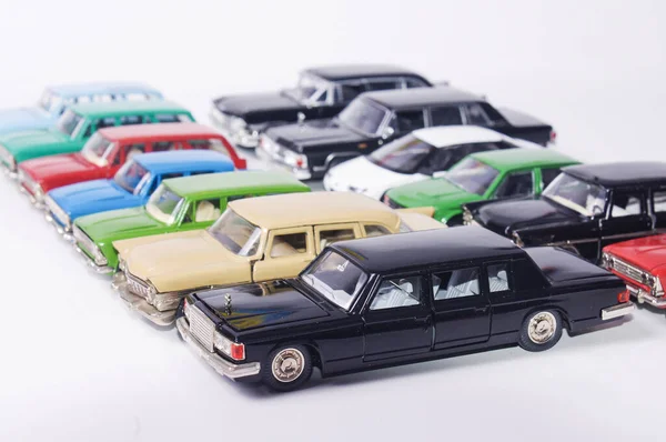 Collectie Van Vintage Metalen Gegoten Auto Modellen Geïsoleerd Witte Achtergrond — Stockfoto