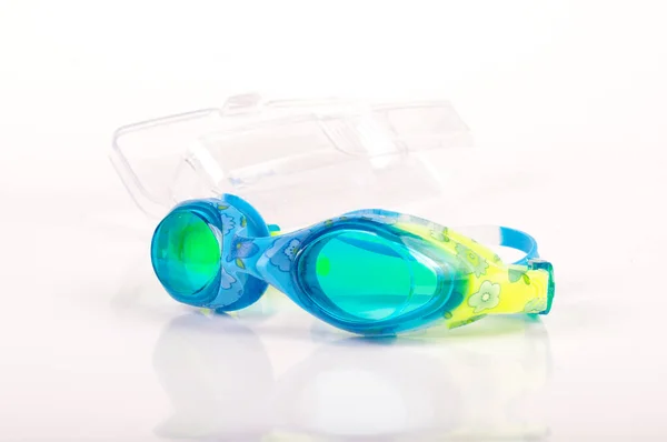Simglasögon För Ögat Proection Simning Isolerad Den Ljusa Bakgrunden — Stockfoto