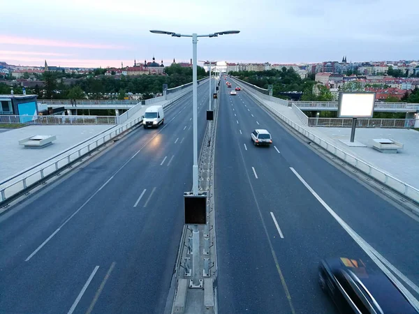 Nusle Хребет Праге Чешской Республики Течение Вечера — стоковое фото