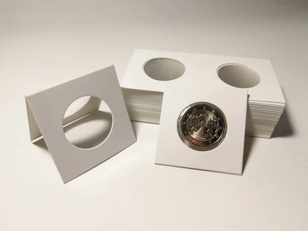 Professioneller Münzhalter Für Numismatik Isoliert Auf Weißem Hintergrund — Stockfoto