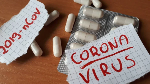 Čína Koronavirus Koncept Dopis Tabletami Léky Mers Cov Středního Východu — Stock fotografie