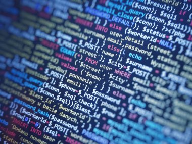 Bir monitörde mavi kod uygulaması