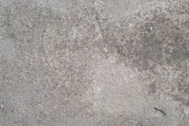 Arka plan için beton duvar beyaz ve gri renkli. Çizik ve çatlaklarla eski grunge dokuları.