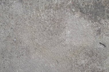 Arka plan için beton duvar beyaz ve gri renkli. Çizik ve çatlaklarla eski grunge dokuları.