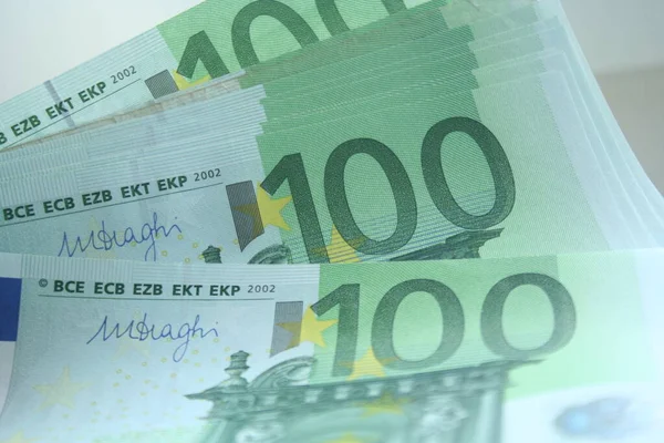 Monnaie Euro Offre 100 Euro Billet Banque Sur Table — Photo