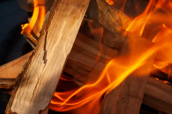Vuur Het Vuur Bereid Houtskool Voor Het Grillen Vlees — Stockfoto