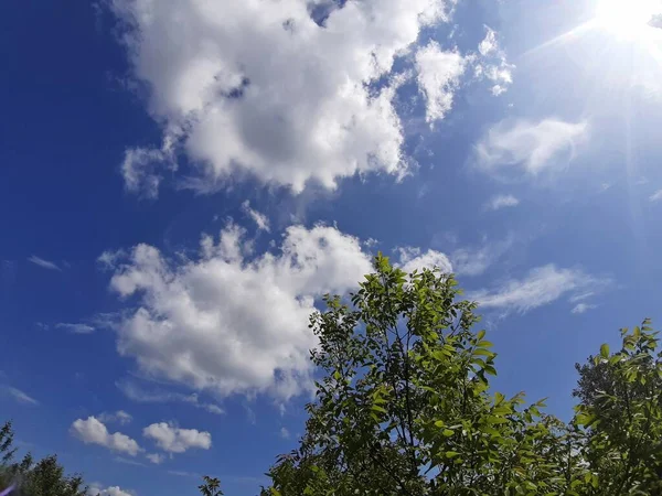 Weiße Wolken Blauen Himmel Polen — Stockfoto