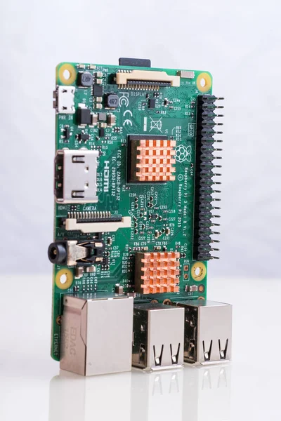 Raspberry Single Board Creadit Card Size Computer — 스톡 사진