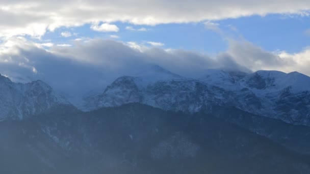 Zonnige dag in Tatra gebergte — Stockvideo