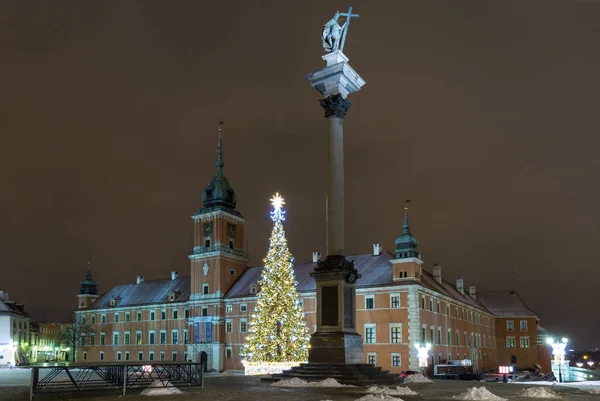 Christmas decorations on the old city in Warsaw. — Stock Photo, Image