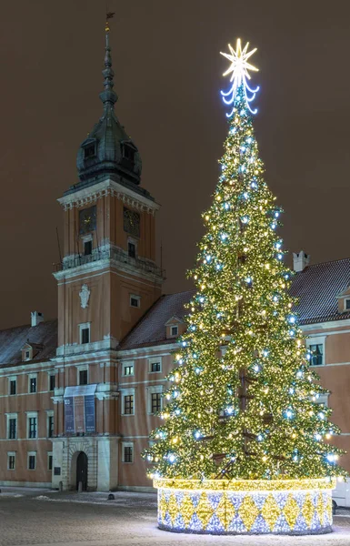 圣诞装饰品在华沙旧城. — 图库照片
