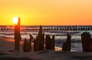 Baltık Denizi üzerinde gün batımı 