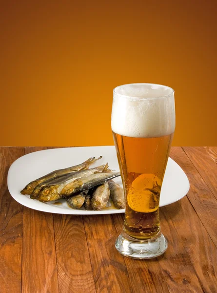 Bier und Fisch Bild Nahaufnahme — Stockfoto