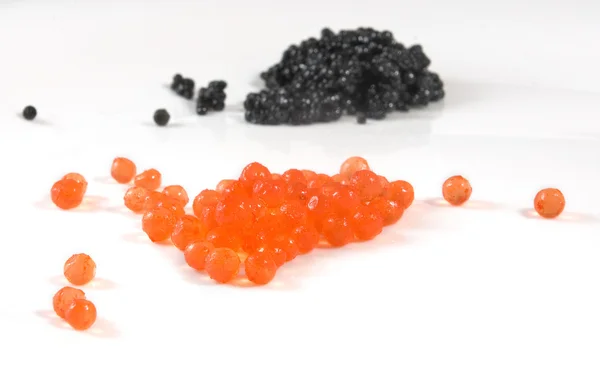 Bilden av svart och röd kaviar närbild — Stockfoto