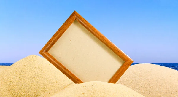 Resim çerçevesinin kum su arka plan üzerinde — Stok fotoğraf