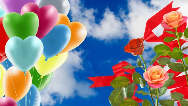 Buquê de flores diferentes em um fundo de céu — Fotografia de Stock