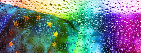 濡れている窓の背景に欧州旗のイメージ — ストック写真