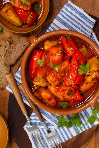 Pimientos rellenos al horno — Foto de Stock