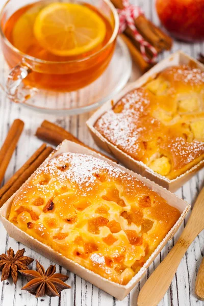 Summer Apricot, Apple Cakes — Stock Photo, Image