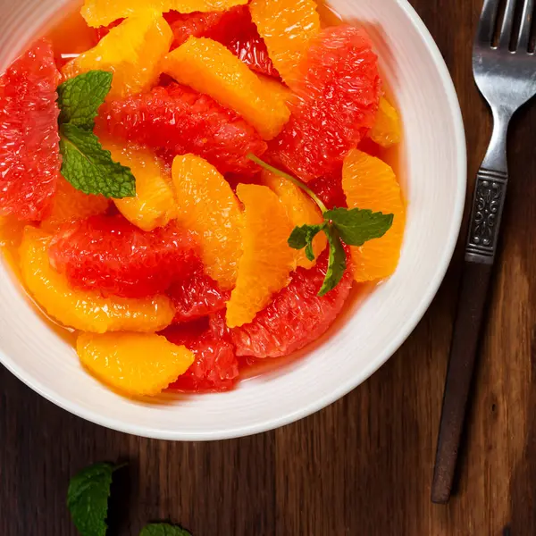 Ensalada de naranja y pomelo —  Fotos de Stock