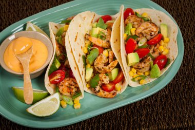 Karides Tacos Salsa ile