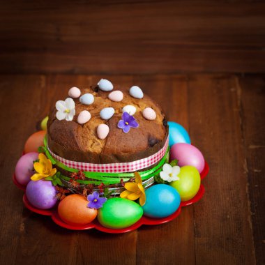 Rusça ve Ukraynaca geleneksel Paskalya kek