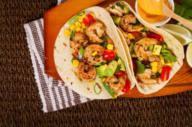 Karides Tacos Salsa ile