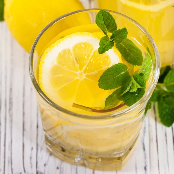 Limonade zomer dranken — Stockfoto