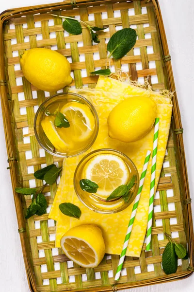 Lemonad sommardrinkar — Stockfoto