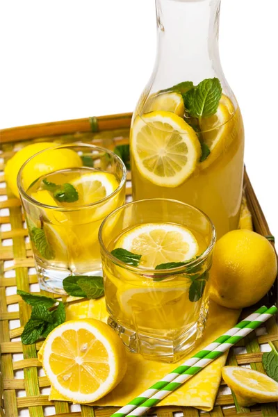 Alkollü limonata içecekler — Stok fotoğraf