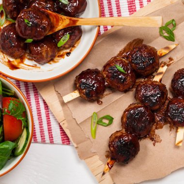 Barbekü soslu köfte