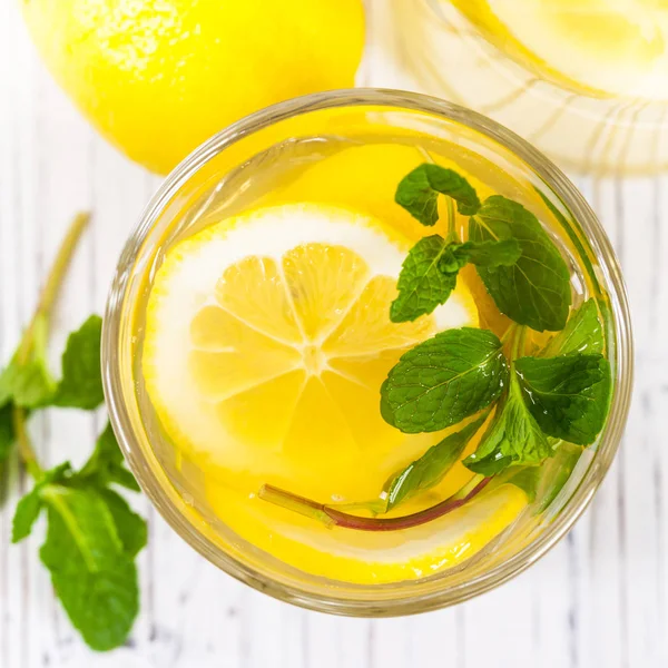 Limonade citroen drinken — Stockfoto