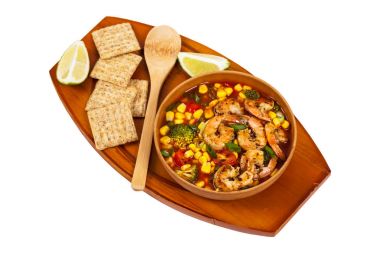 Sağlıklı düşük kalorili karides çorbası