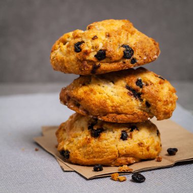 Vahşi yaban mersinli çörek