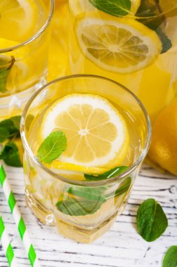 Limonata limon içecek