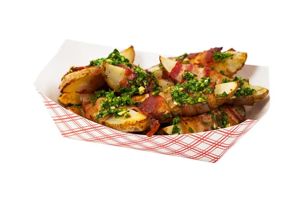 Pommes Terre Enveloppées Bacon Compensées Avec Sauce Pesto Persil Ail — Photo