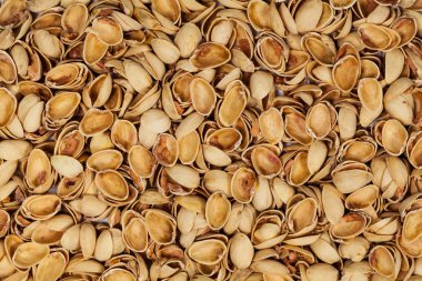 Fıstık kabukları. Boş Antep fıstığı kabuk. Seçici odak.