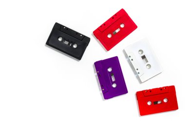 Optik ses Kaset bant üzerinde izole beyaz arka plan. Seçici odak.