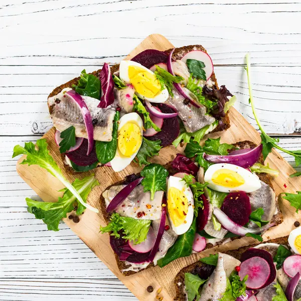Pickled Marinated Herring Beetroot Open Sandwich Rye Bread Traditional Danish — Stock Photo, Image