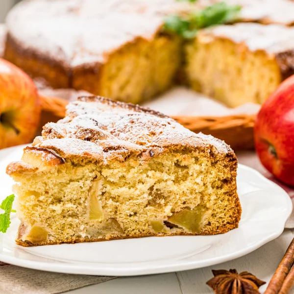 Apple Cake Chunks Sweet Apples Selective Focus — Stock Photo, Image